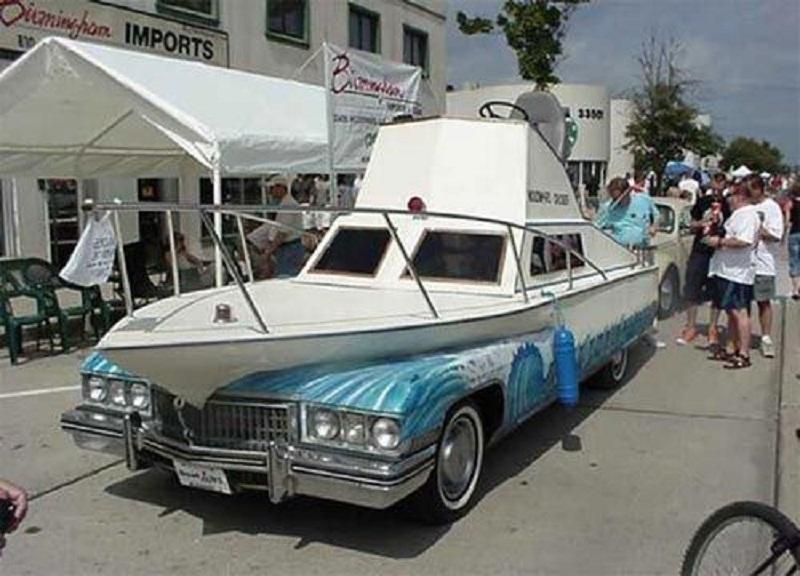 boat-shape-car-funny-looking-picture