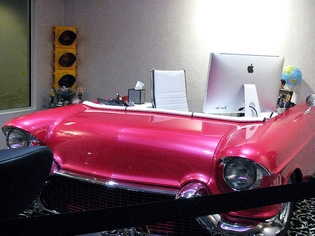 car-desk-cadillac